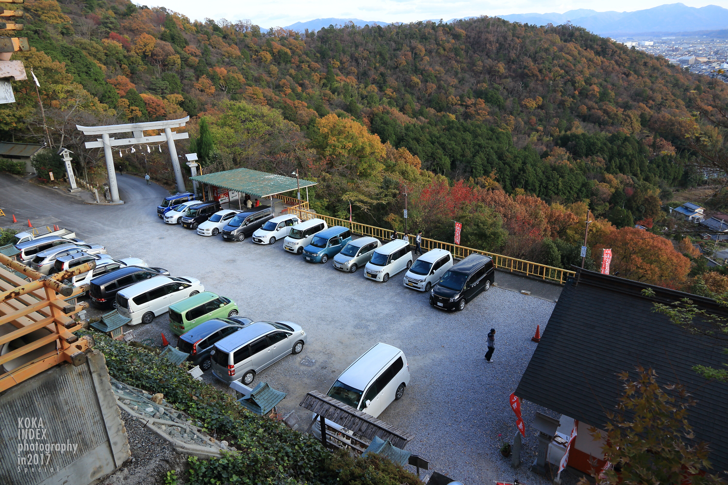 【Spectacular Views of Shiga】Taro-bo Shrine in Higashiomi Feels Like a Small Tibetan Temple(Potala Palace)
